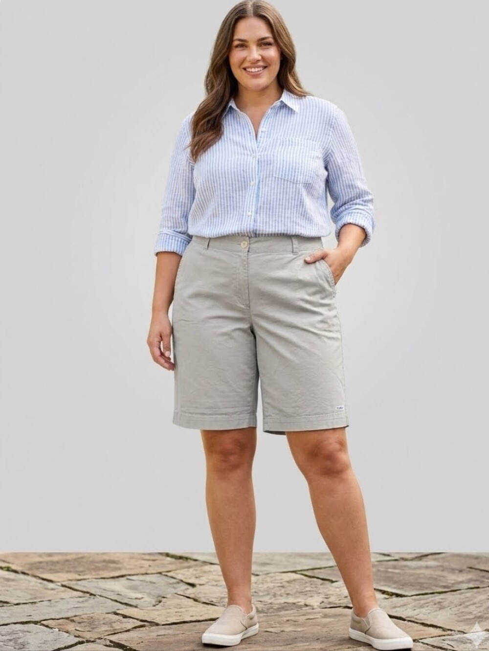 White Stag Plus Size 22W Light Gray Beige Khaki Classic Bermuda High Rise